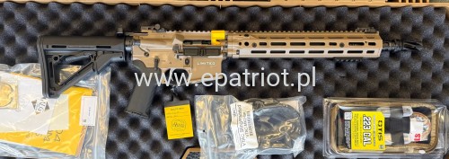 Karabinek Daniel Defense DD4 M4A1 RISIII FDE SANDSTORM