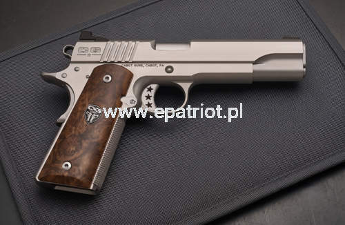 Pistolet Cabot Guns National Standard kal. 9x19mm