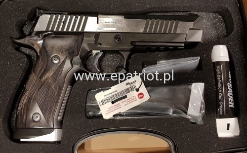 Pistolet Sig Sauer P226 X-FIVE Black White SAO