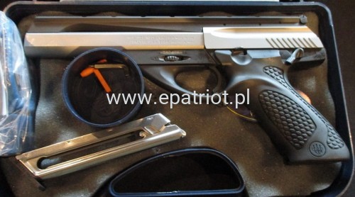 Pistolet Beretta U22 NEOS INOX kal. 22 LR