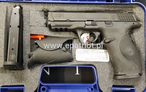 Pistolet Smith&amp;Wesson M&amp;P9 z laserem