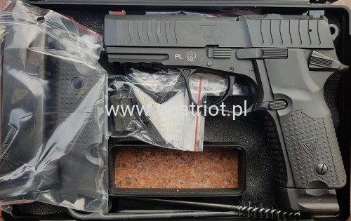 PISTOLET VIS 100 M1 kal. 9x19mm
