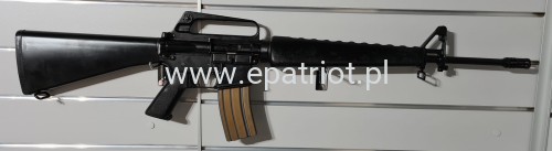 KARABINEK MASZYNOWY M16
