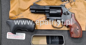 Rewolwer Smith & Wesson PC 19 Carry Comp 12039