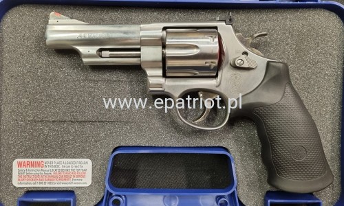 Rewolwer Smith and Wesson 629 4" 163603