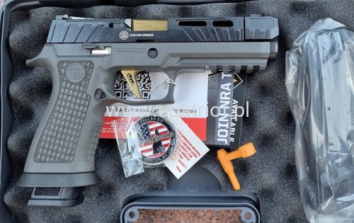 Pistolet Sig Sauer P320 SPECTRE COMP