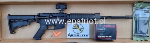 Zestaw Karabinek Armalite M15 z kolimatorem BROWE BRO 1x20 Tactical