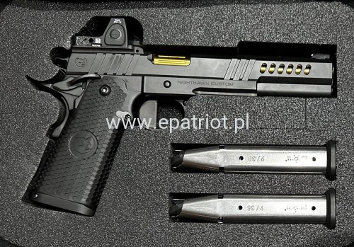 Pistolet Nighthawk Custom Chairman OR Trijicon RMR