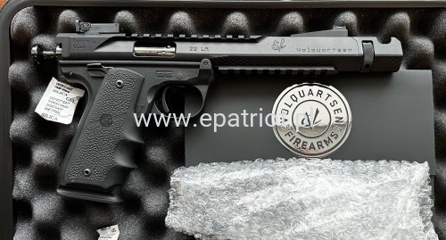 Pistolet Volquartsen Black Mamba 6" Fiber Optic kal. 22LR