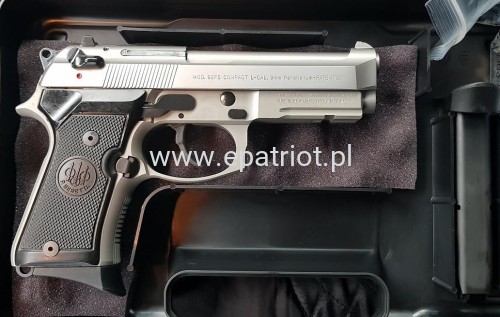 Pistolet Beretta 92 FS INOX Rail Compact kal. 9x19mm
